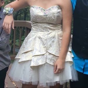 Beautiful homecoming dress